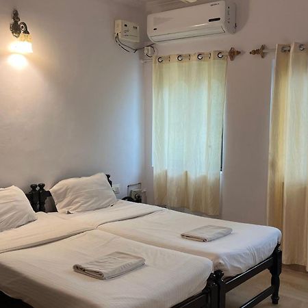 La Petite Guest House Богмало Экстерьер фото
