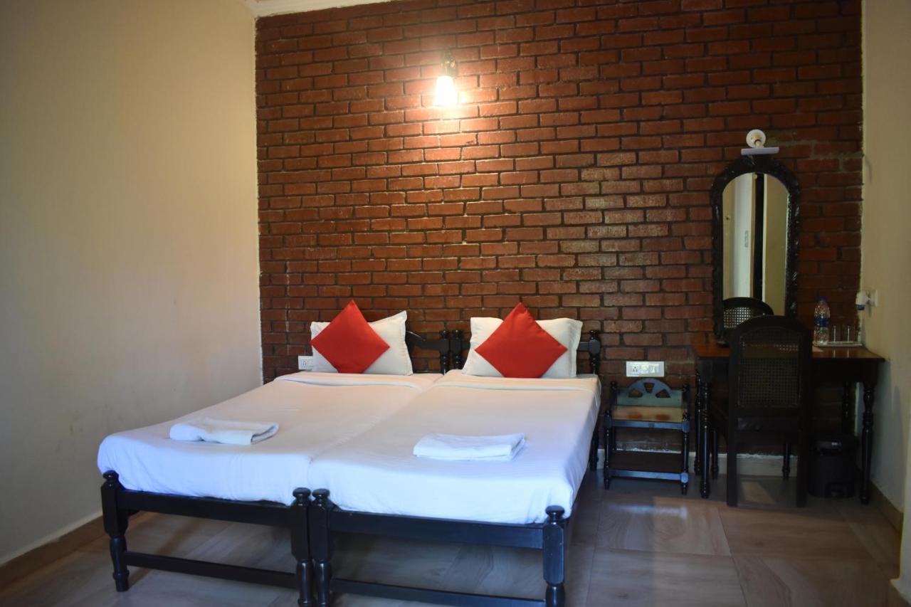 La Petite Guest House Богмало Экстерьер фото